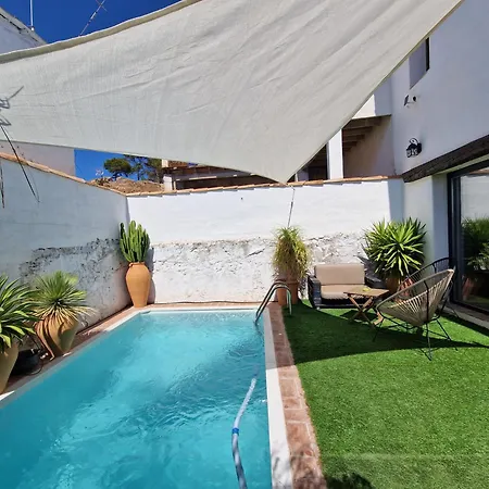 Casa Del Castillo Con Piscina Denia